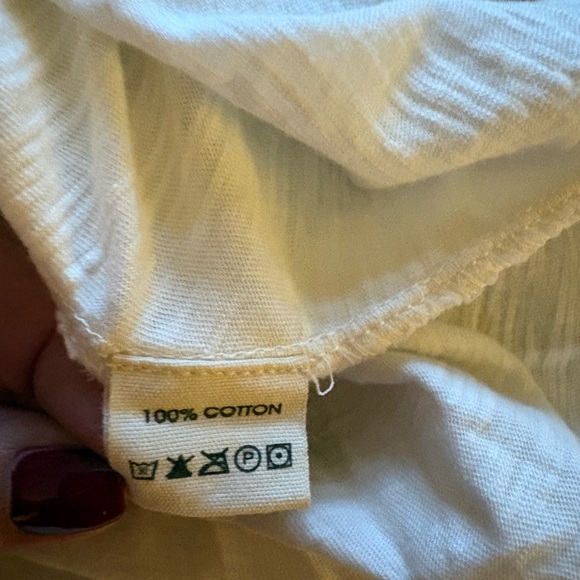 Magnolia Pearl Your Aura Tee - Picture 8 of 8